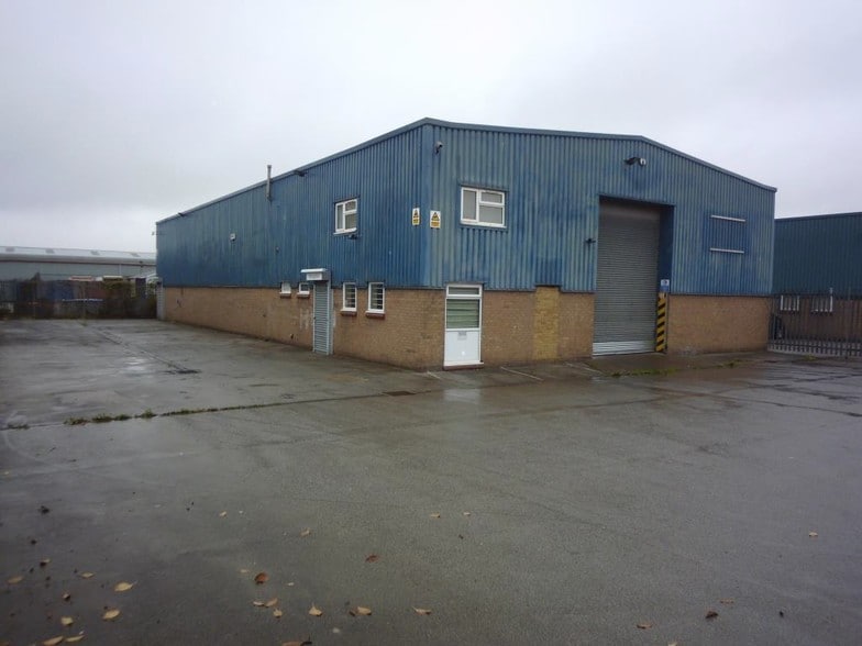Bontoft Ave, Hull for lease - Primary Photo - Image 1 of 4