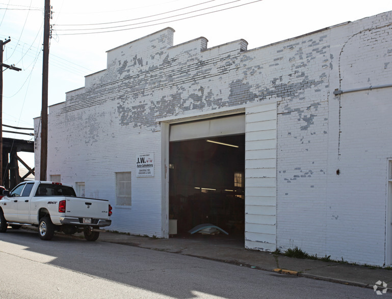 1121 Main St, Charleston, WV à louer - Photo du bâtiment - Image 1 de 16