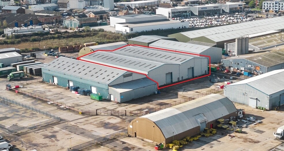 Blackwater Trading Estate, Maldon for lease - Building Photo - Image 2 of 4