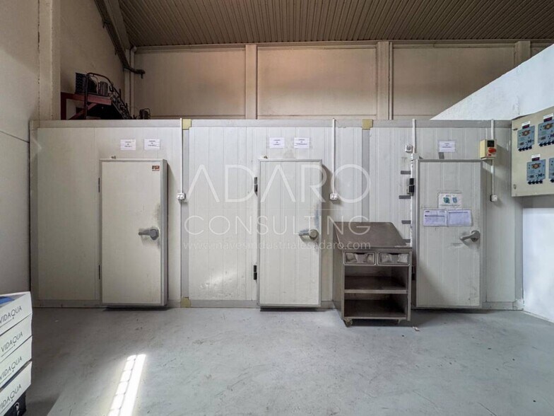 Industriel dans Móstoles, Madrid à vendre - Photo intérieure - Image 2 de 19