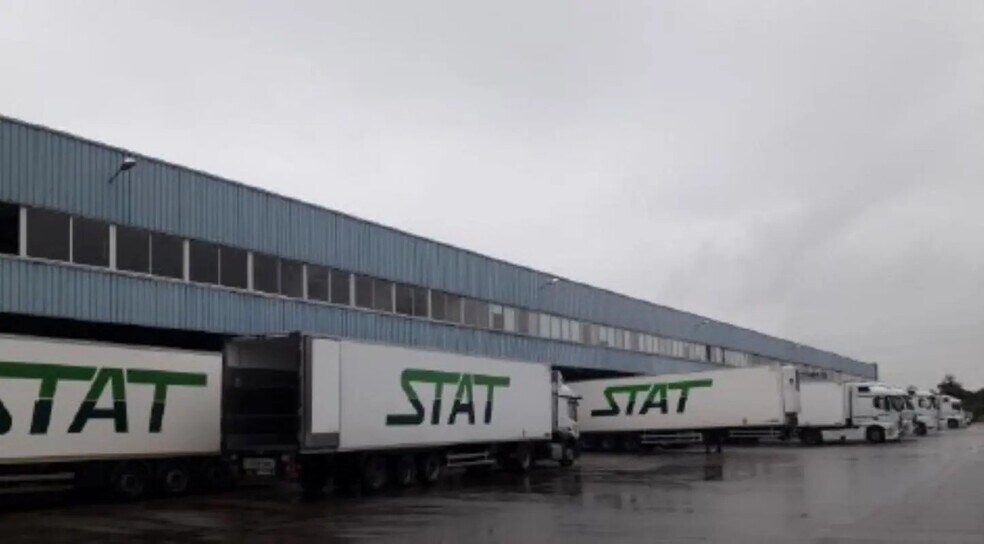 Industrial in Corbas for lease - Building Photo - Image 3 of 12