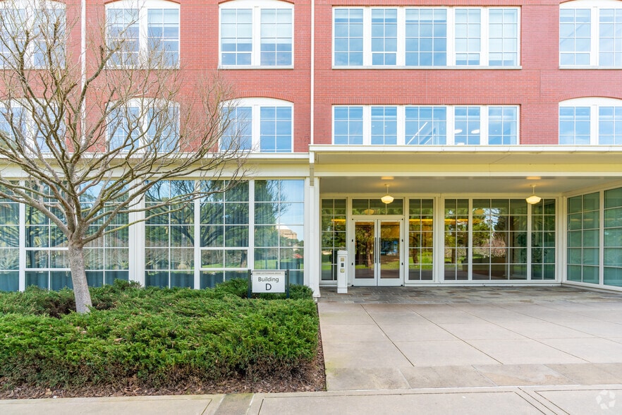 One Letterman Dr, San Francisco, CA for lease - Building Photo - Image 2 of 14