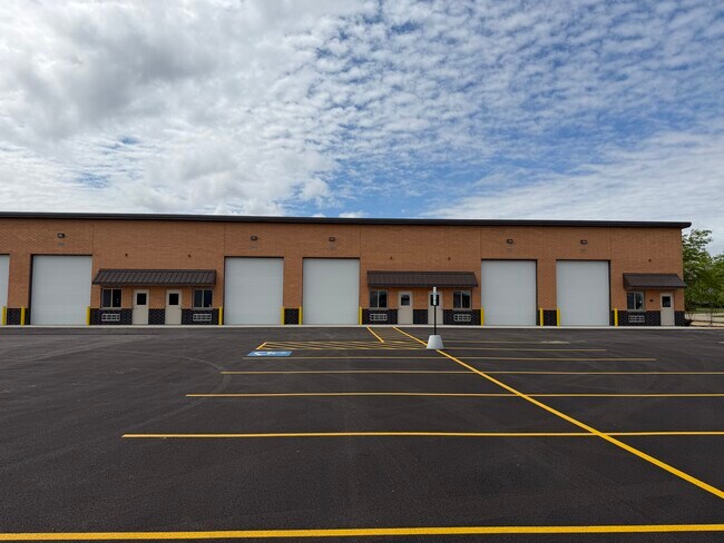 Plus de détails pour 12517-12531 Harvey Dr, New Lenox, IL - Industriel à louer