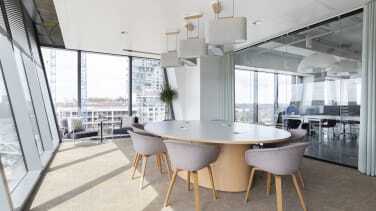 Alington Rd, St Neots for lease - Interior Photo - Image 2 of 6