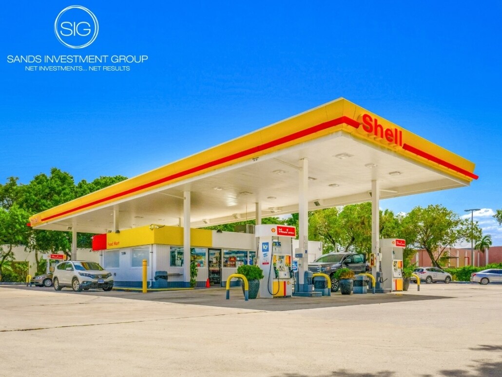 7006 Palmetto Cir N, Boca Raton, FL for sale Primary Photo- Image 1 of 18