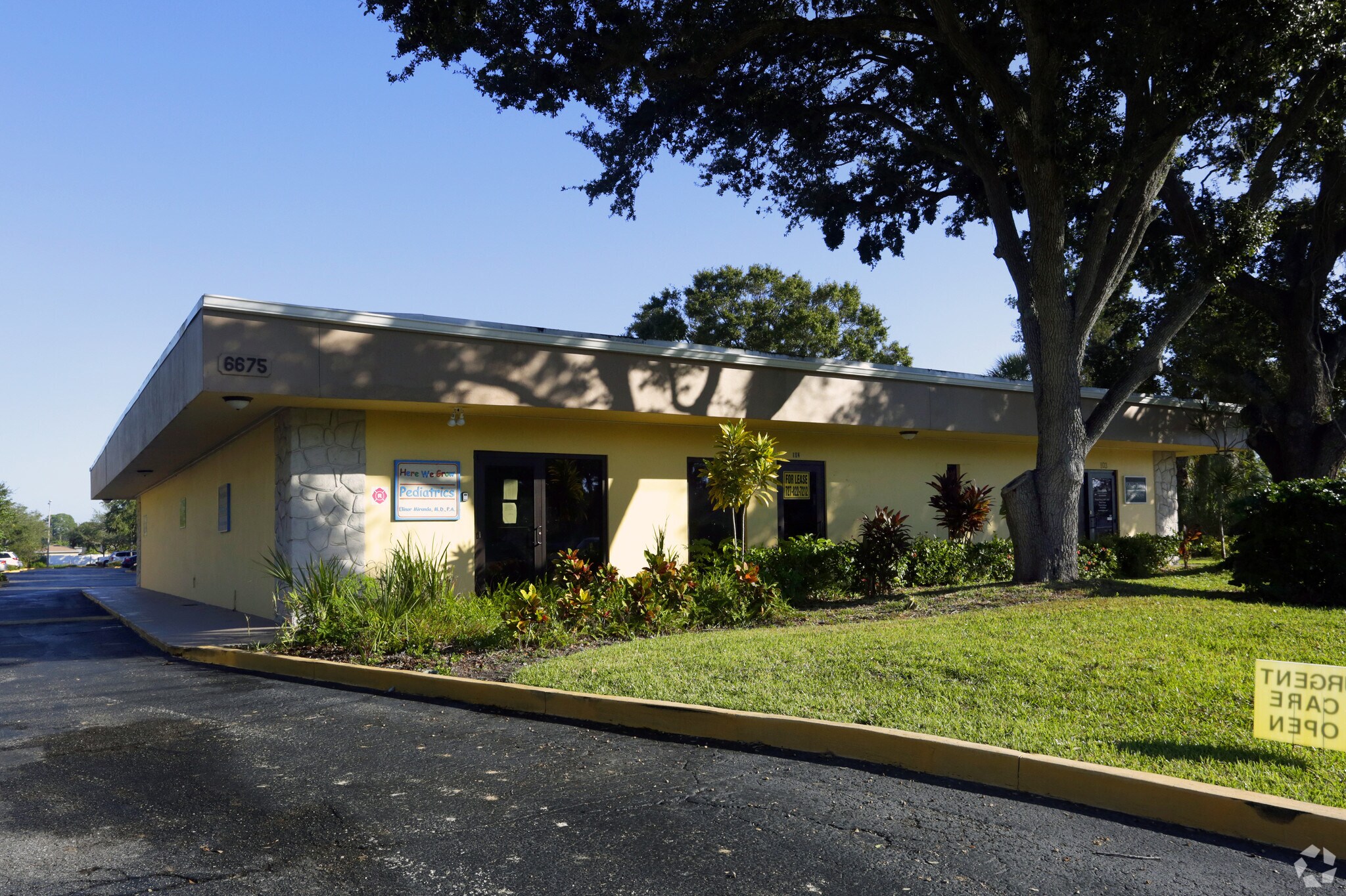 6675 38th Ave N, Saint Petersburg, FL for sale Primary Photo- Image 1 of 1