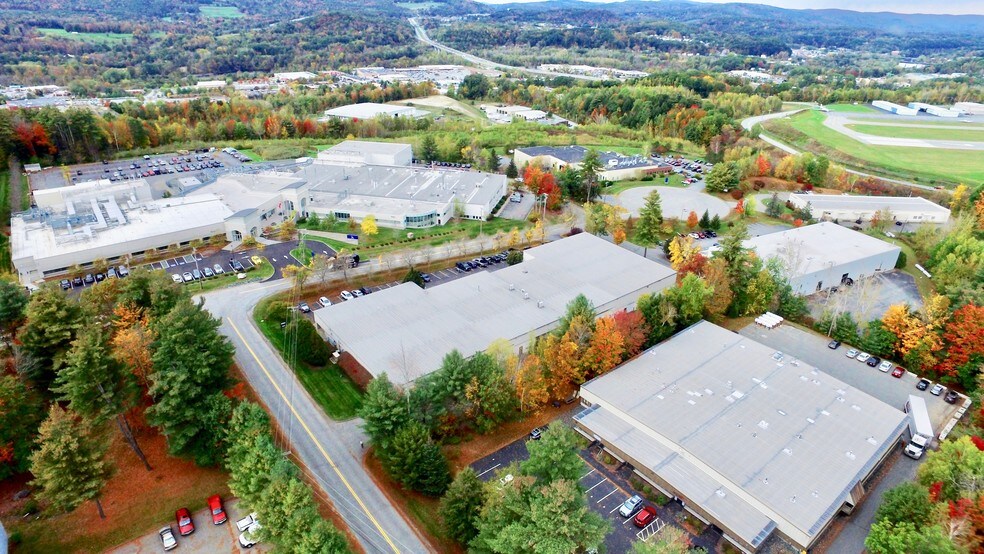 10 Technology Dr, West Lebanon, NH à louer - Aérien - Image 2 de 5