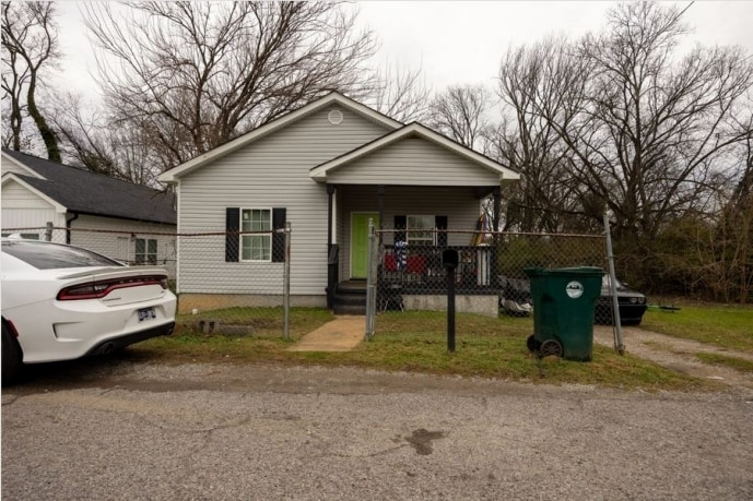 East Chattanooga Rental Portfolio portfolio of 26 properties for sale on LoopNet.ca - Building Photo - Image 2 of 27