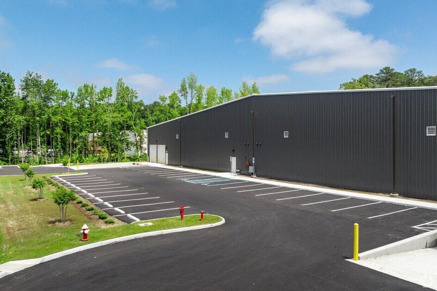 324 E St, Hampton, VA for sale - Building Photo - Image 3 of 15