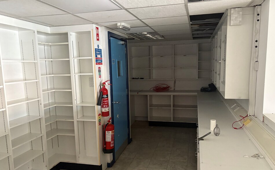 103-113 Ravenhill Rd, Belfast à louer - Photo intérieure - Image 2 de 8