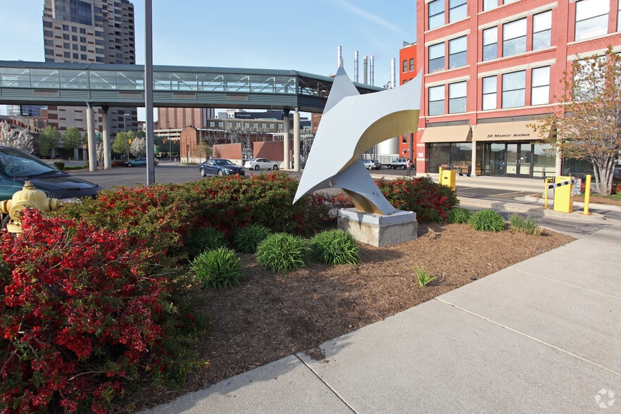 32 Market Ave SW, Grand Rapids, MI à louer - Autre - Image 2 de 7