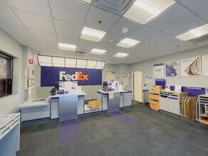 4062 E Industry Dr, Sierra Vista, AZ à louer Photo du bâtiment- Image 2 de 18