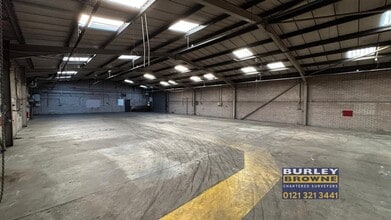 Leamore Close, Walsall for lease Interior Photo- Image 1 of 7