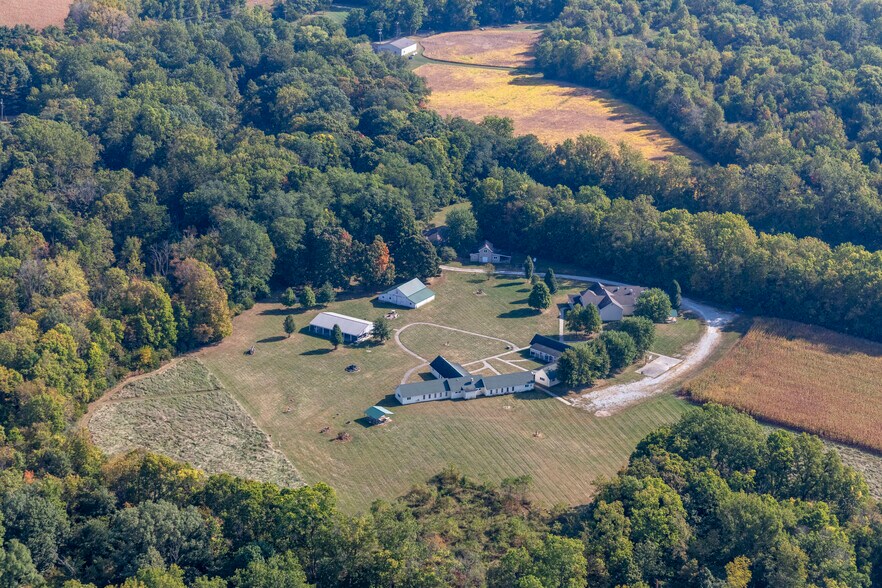 4731 W County Road 600 S, Spiceland, IN à vendre - Photo du bâtiment - Image 2 de 18