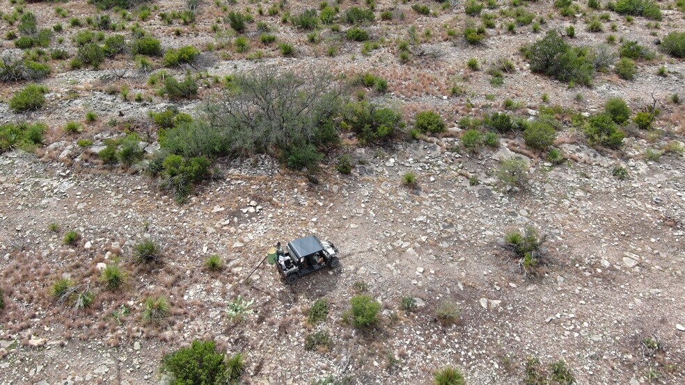 0000 Cactus Rose Ln, Ozona, TX à vendre - Photo du bâtiment - Image 2 de 38