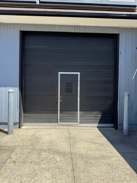 21 Isaac St, Norwalk, CT à louer - Photo du bâtiment - Image 2 de 11