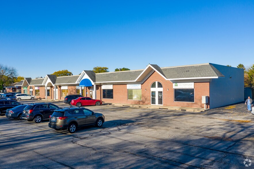 1021 Sandusky St, Perrysburg, OH à louer - Photo du bâtiment - Image 2 de 4