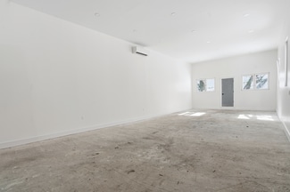 Plus de détails pour 1112 Fulton St, Brooklyn, NY - Commerce de détail à louer