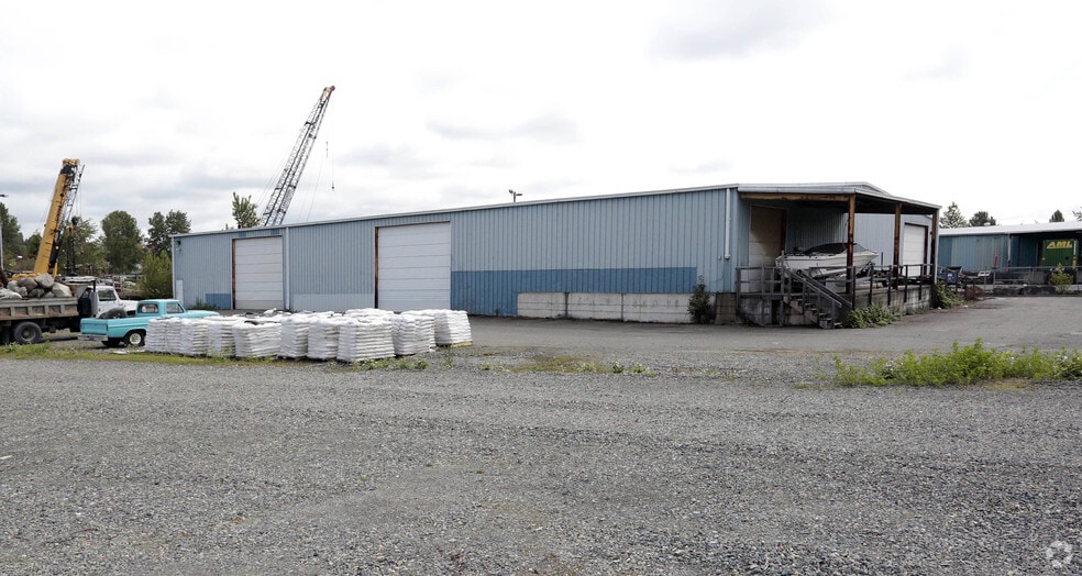 6423 NE 175th St, Kenmore, WA for lease - Building Photo - Image 3 of 9