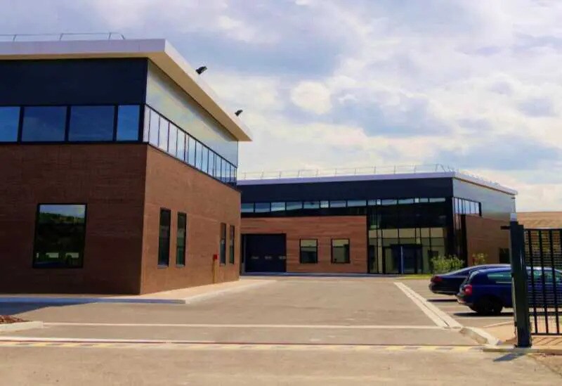 Bureau dans Sucy-en-Brie à louer - Photo du bâtiment - Image 2 de 7