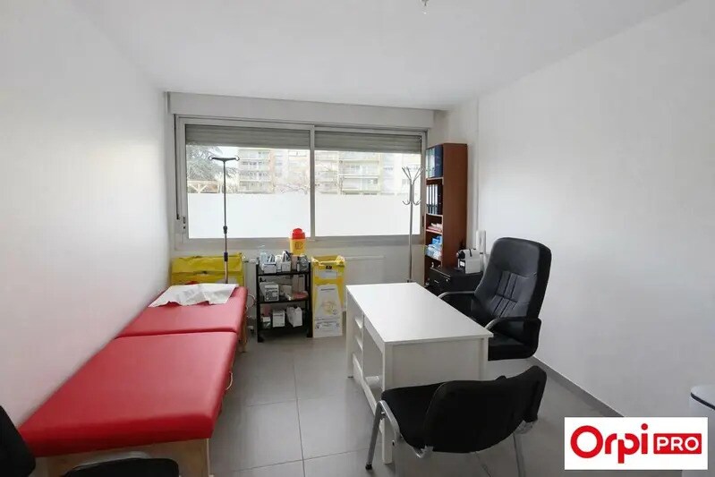 Bureau dans Lyon à vendre - Photo du bâtiment - Image 3 de 6
