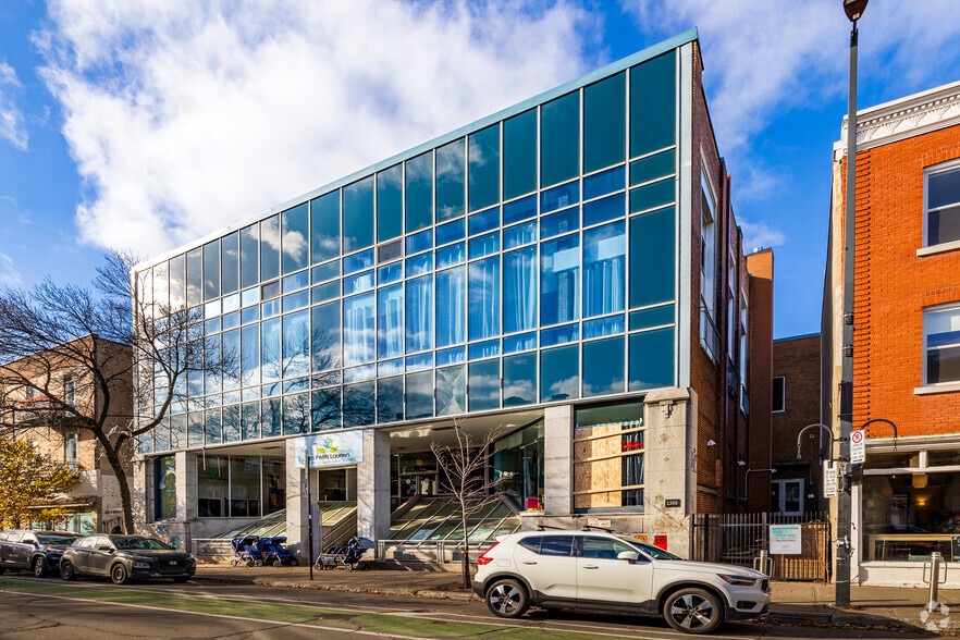 1375 Av Laurier E, Montréal, QC for lease - Primary Photo - Image 1 of 10