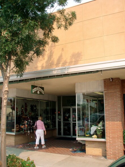 1032-1048 6th St, Los Banos, CA à louer - Autre - Image 2 de 4