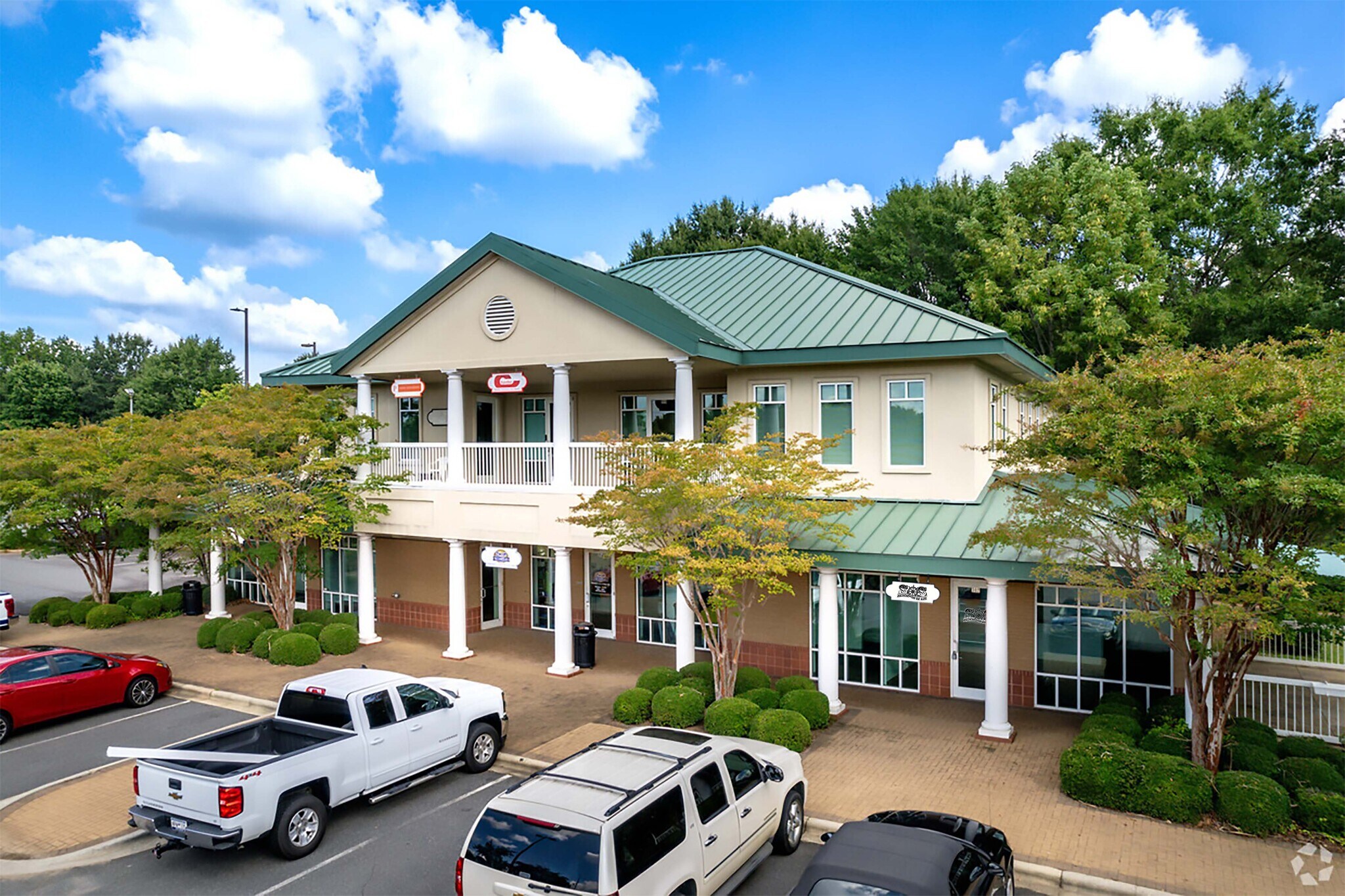 302-310 Springcrest Dr, Fort Mill, SC à louer Photo du bâtiment- Image 1 de 5