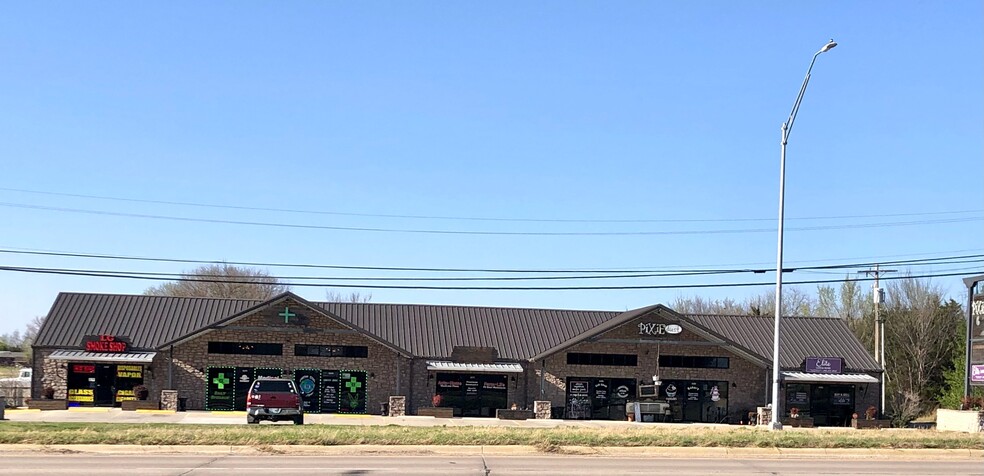 16382 US Highway 70, Lone Grove, OK à vendre - Photo du bâtiment - Image 1 de 1