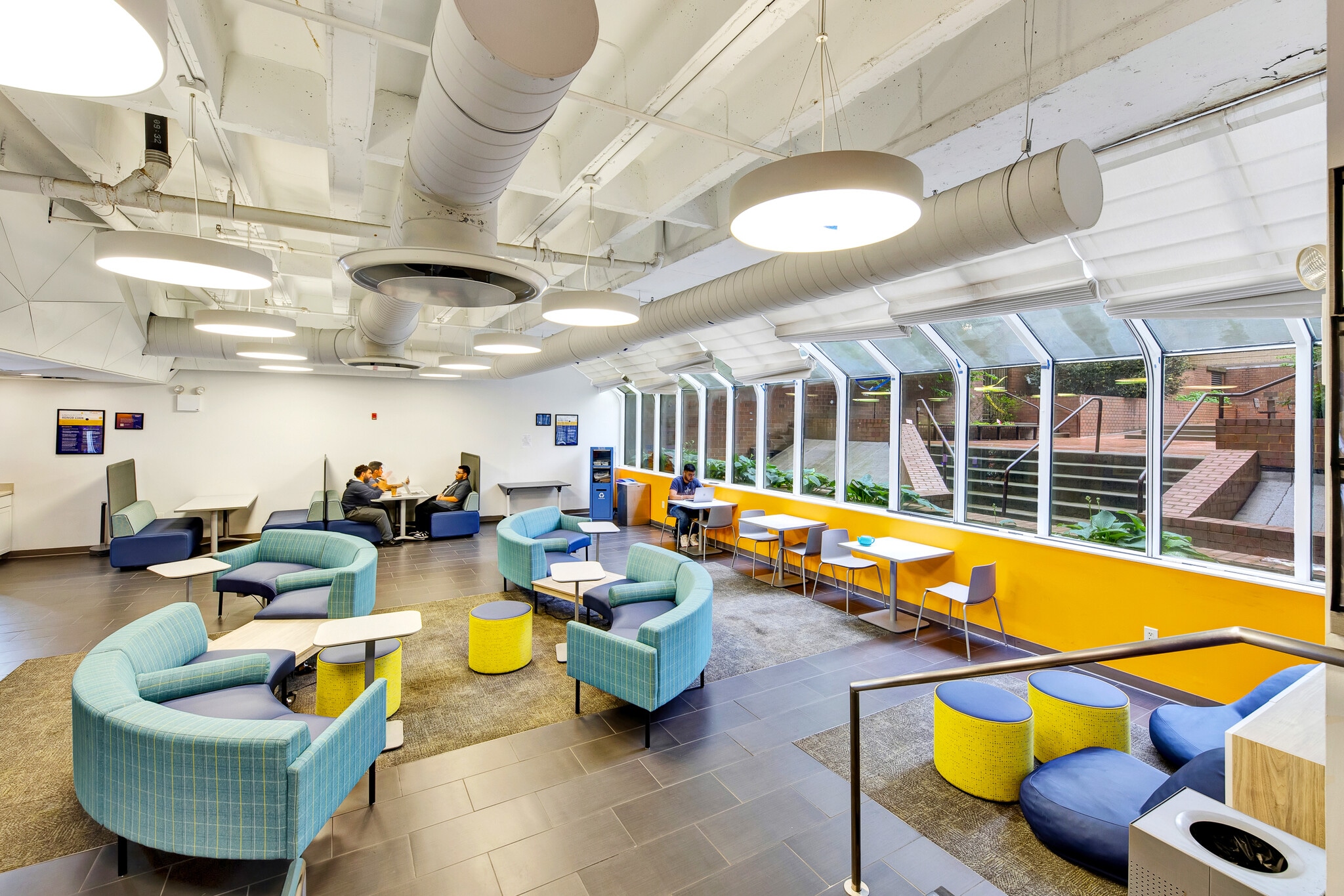 30 W 61st St, New York, NY à louer Photo intérieure- Image 1 de 36