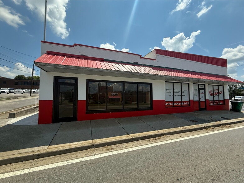 128 E Morris Blvd, Morristown, TN for lease - Building Photo - Image 1 of 5