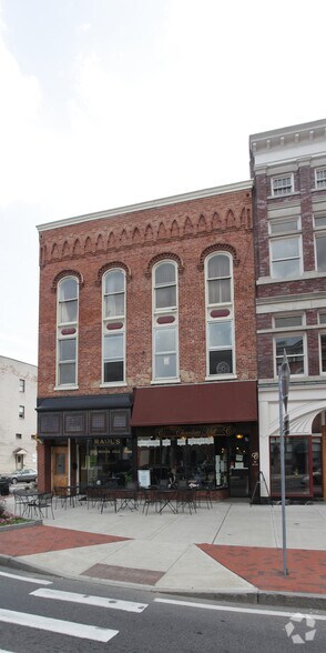 162-164 Glen St, Glens Falls, NY for lease - Building Photo - Image 2 of 36