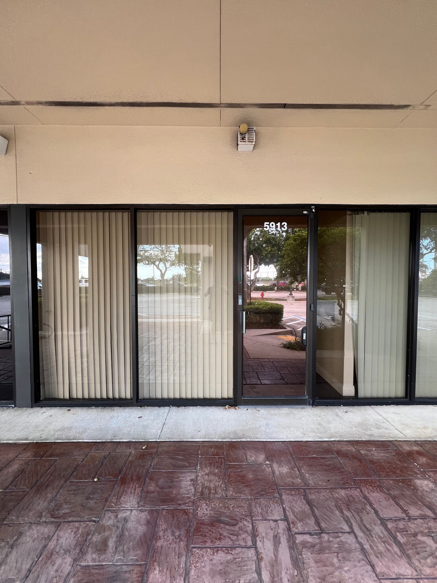 5805-5949 S Congress Ave, Lake Worth, FL à louer Photo du bâtiment- Image 1 de 13