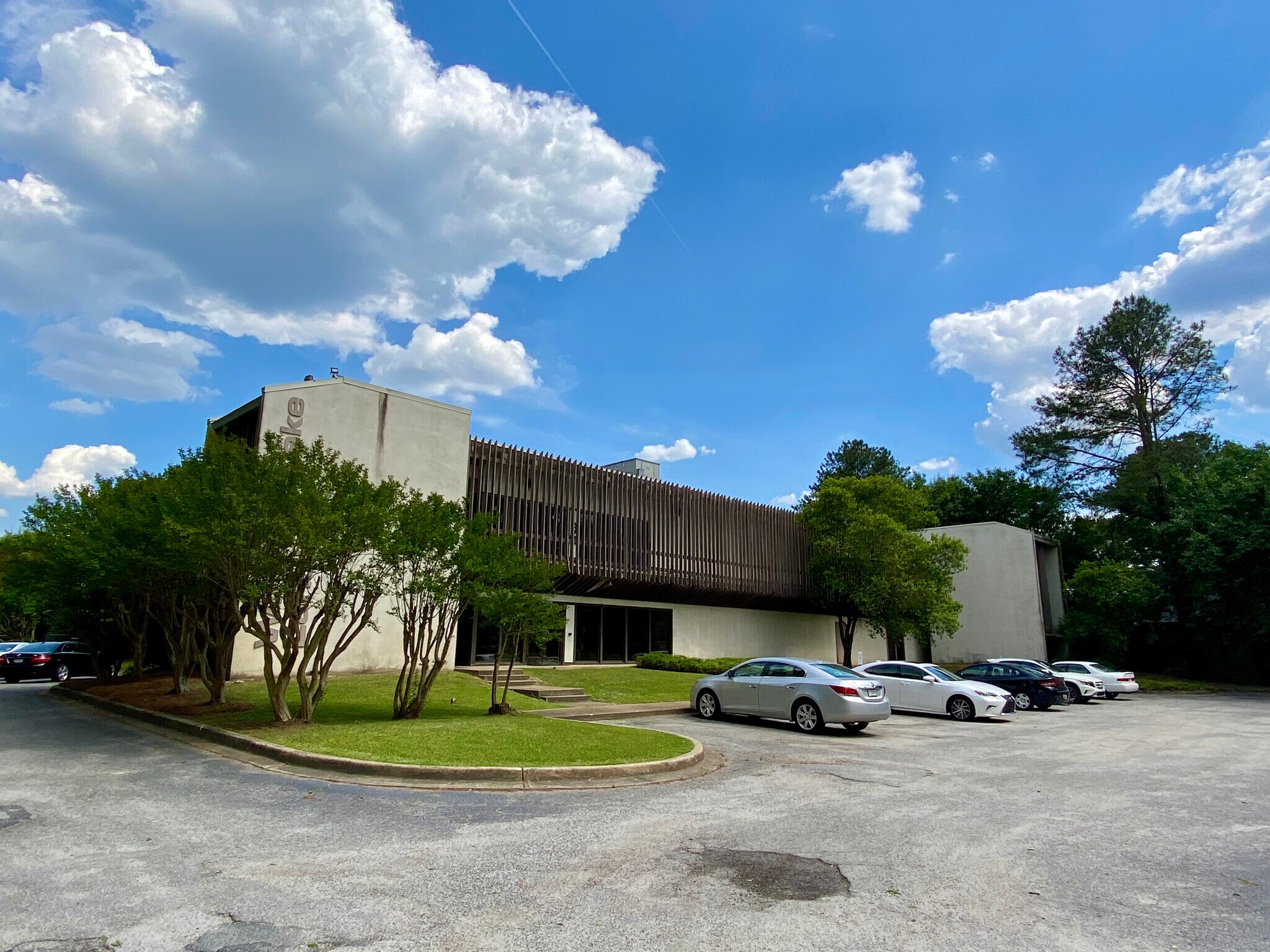 1 Windsor Cv, Columbia, SC à louer Photo du bâtiment- Image 1 de 4