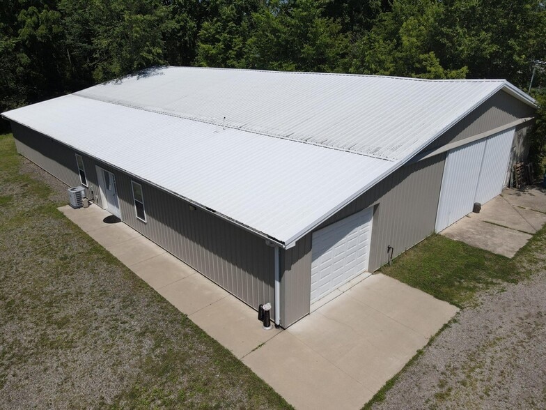 120 Vreeland St, North Adams, MI for sale - Building Photo - Image 3 of 41