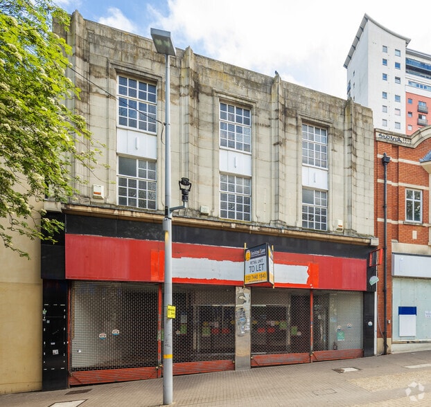 96-98 High St, Sutton for lease - Building Photo - Image 2 of 3