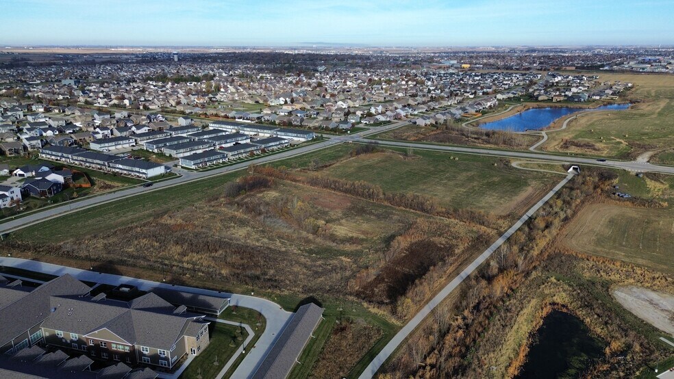 Westown Pkwy & Prairieview Crossing dr, Waukee, IA à vendre - Photo du bâtiment - Image 2 de 5