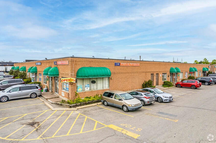 70 Silver Star Blvd, Toronto, ON à louer - Photo du bâtiment - Image 3 de 6