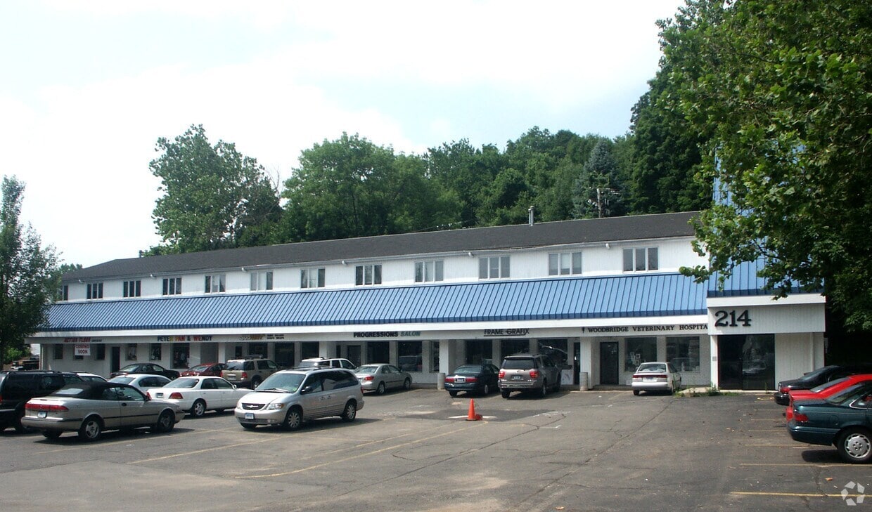 214 Amity Rd, Woodbridge, CT à louer Photo intérieure- Image 1 de 9