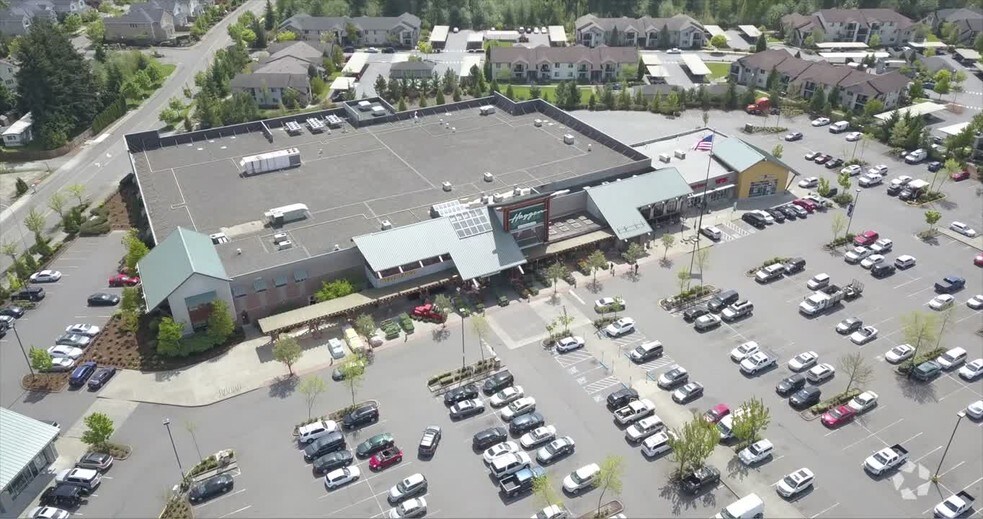 1406 Lake Tapps Pky E, Auburn, WA à vendre - Vidéo réalisée avec un drone - Image 2 de 11