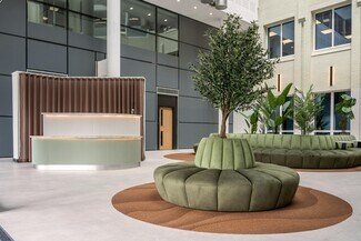Plus de détails pour Bickenhill Ln, Birmingham - Bureau à louer
