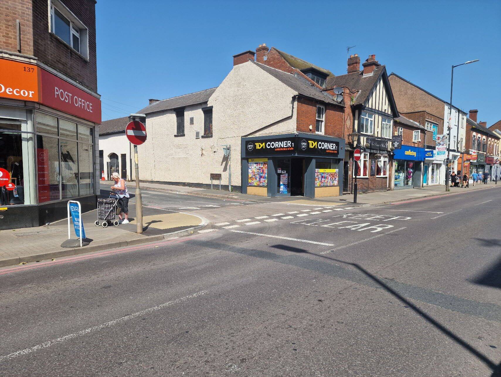 143 High St, Bloxwich for lease Building Photo- Image 1 of 1