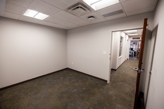 505 E Green St, Champaign, IL for lease Interior Photo- Image 2 of 21