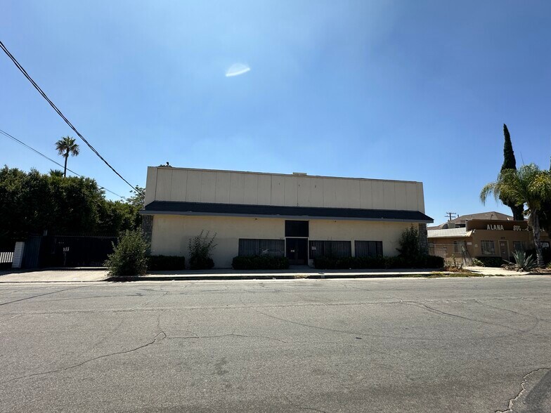 431 W 10th St, San Bernardino, CA à vendre - Photo du bâtiment - Image 1 de 20