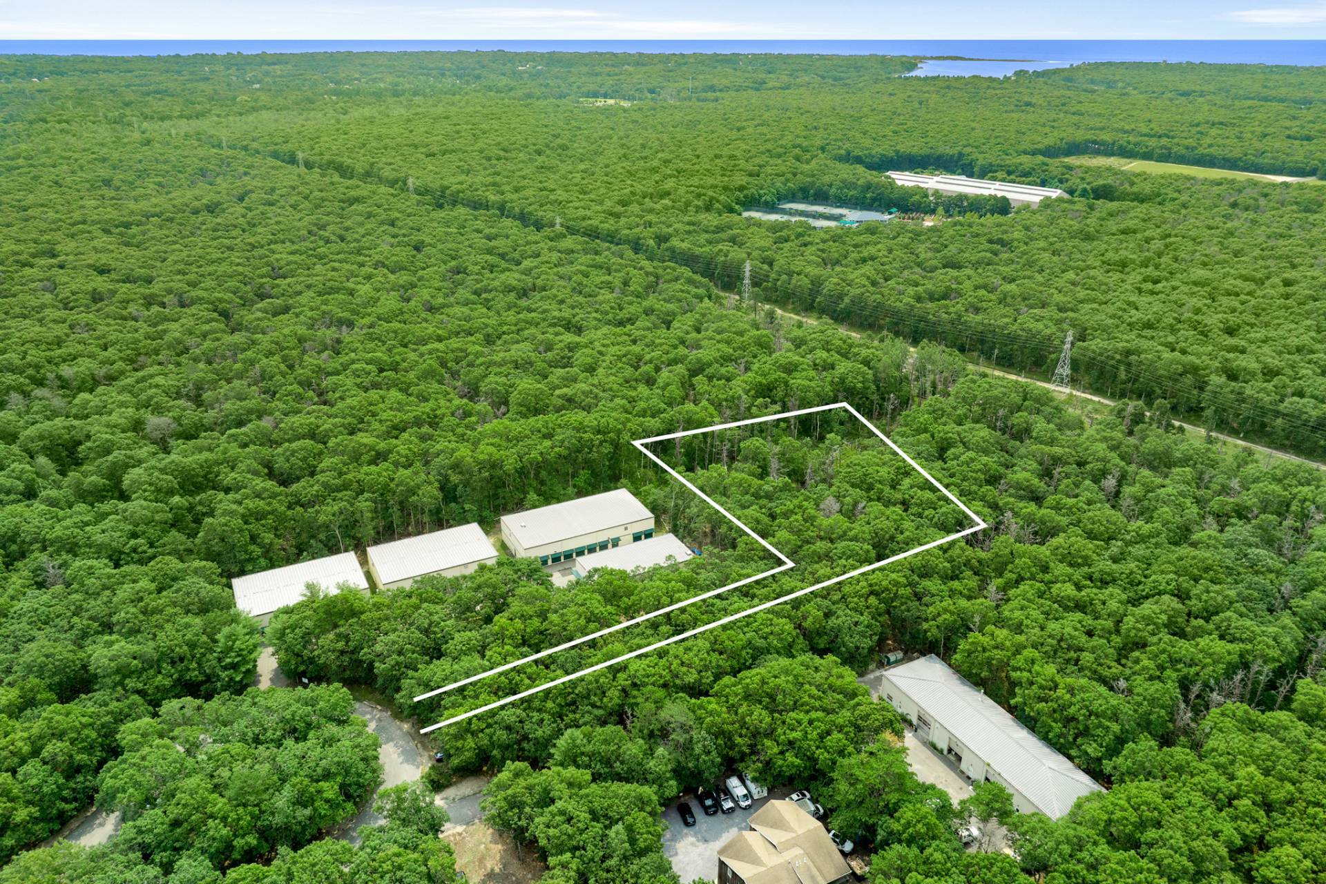 21 Goodfriend Dr, East Hampton, NY for sale Building Photo- Image 1 of 6