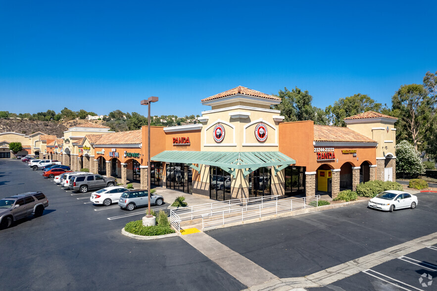 23744-23780 Newhall Ave, Santa Clarita, CA for lease - Building Photo - Image 1 of 11