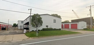 Plus de détails pour 4302 Commercial Ave, Madison, WI - Spécialité à vendre