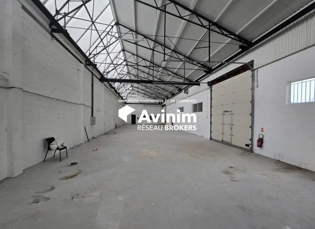 Flex in Saint-Brice-sous-Forêt for lease Building Photo- Image 1 of 5