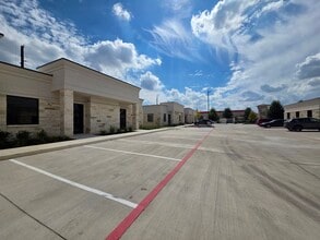 28111 S Firethorne Rd, Katy, TX for lease Interior Photo- Image 2 of 13