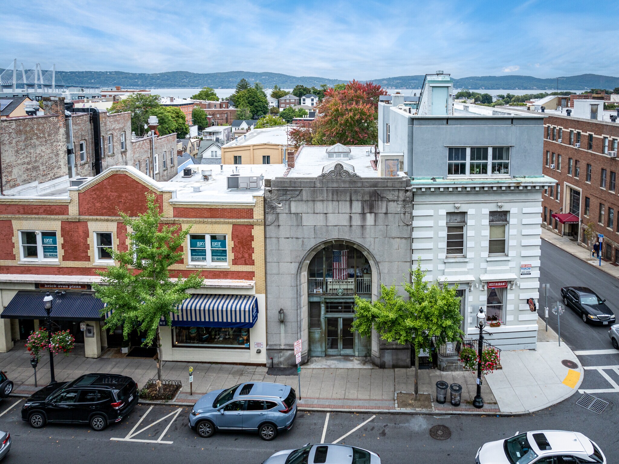 25 N Broadway, Tarrytown, NY à louer Photo du bâtiment- Image 1 de 30